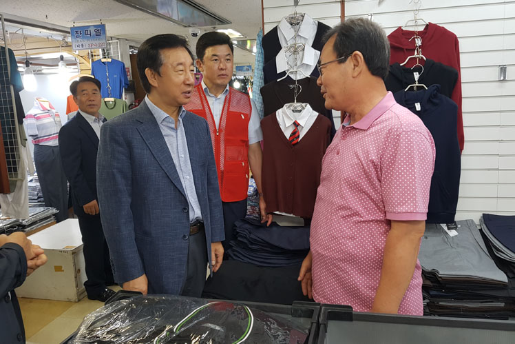 제목 노출 영역입니다 이미지