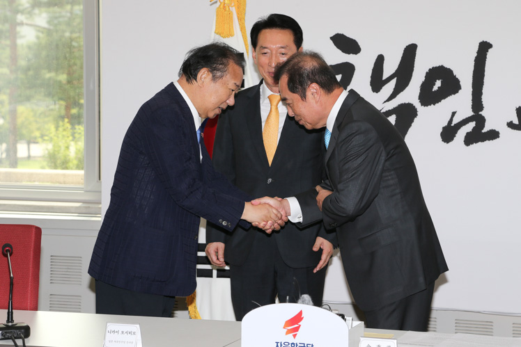 제목 노출 영역입니다 이미지