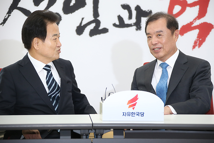 제목 노출 영역입니다 이미지