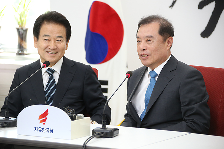 제목 노출 영역입니다 이미지