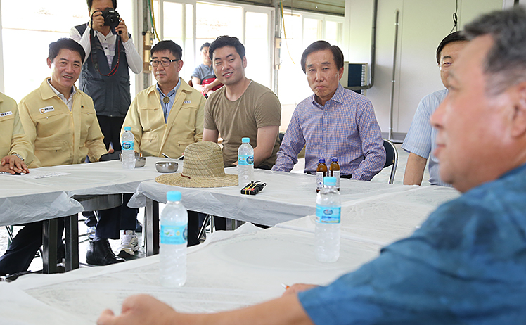 제목 노출 영역입니다 이미지