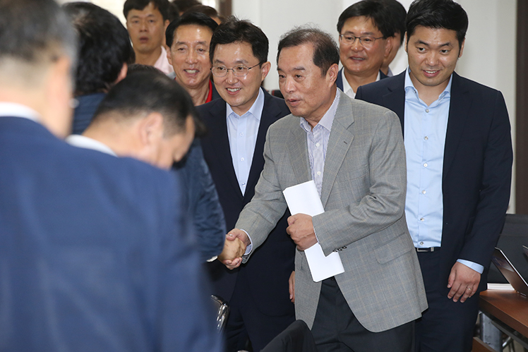 제목 노출 영역입니다 이미지