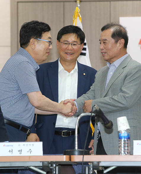 제목 노출 영역입니다 이미지