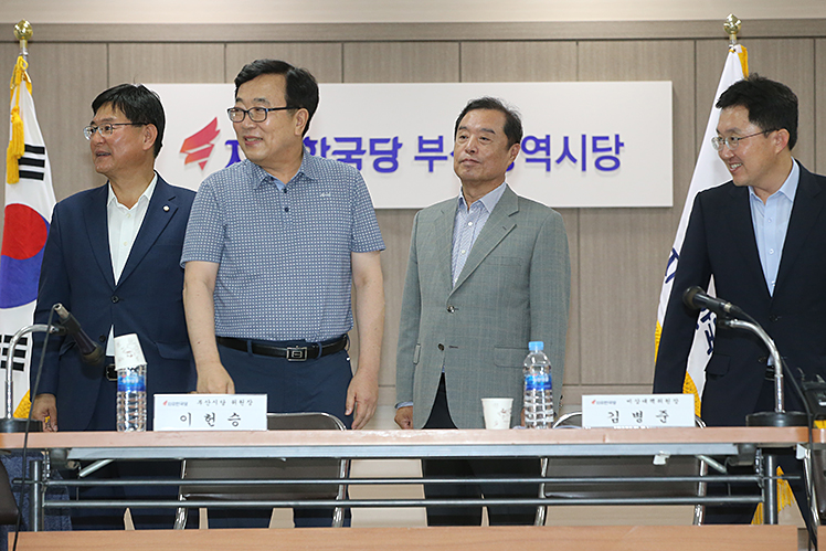 제목 노출 영역입니다 이미지
