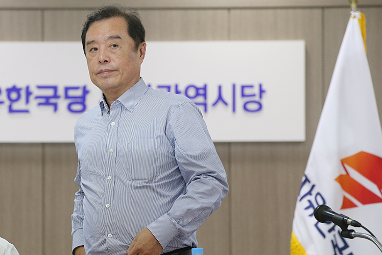 제목 노출 영역입니다 이미지