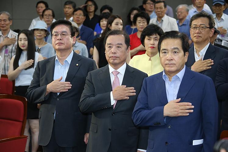 제목 노출 영역입니다 이미지