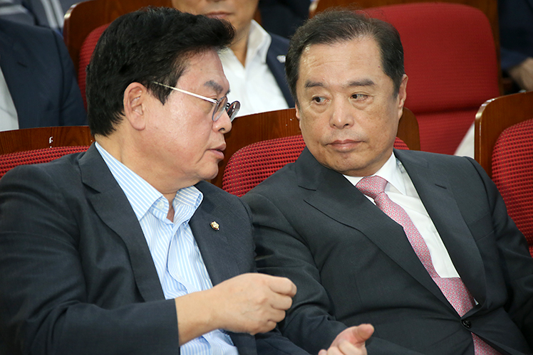 제목 노출 영역입니다 이미지