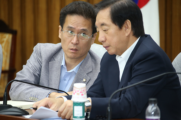 제목 노출 영역입니다 이미지