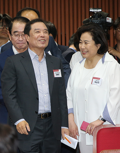 제목 노출 영역입니다 이미지