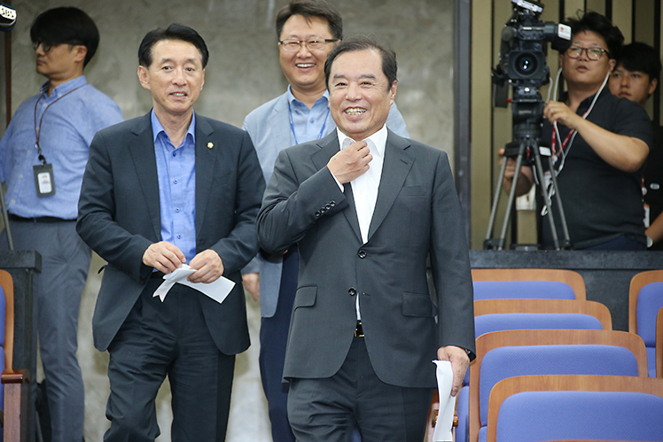 제목 노출 영역입니다 이미지