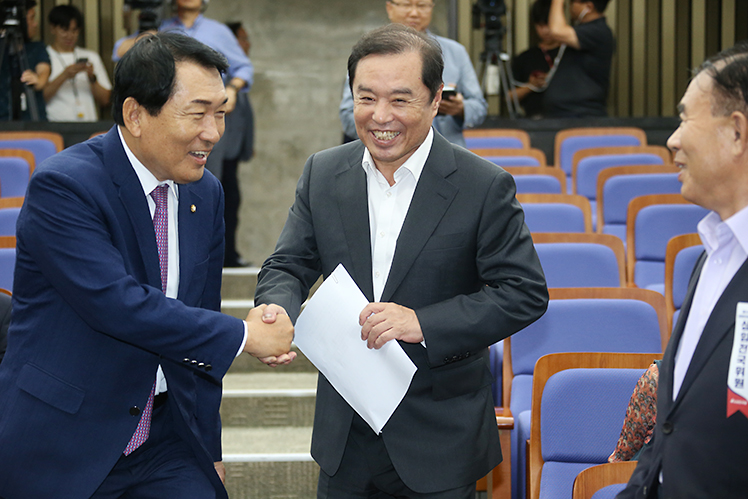 제목 노출 영역입니다 이미지