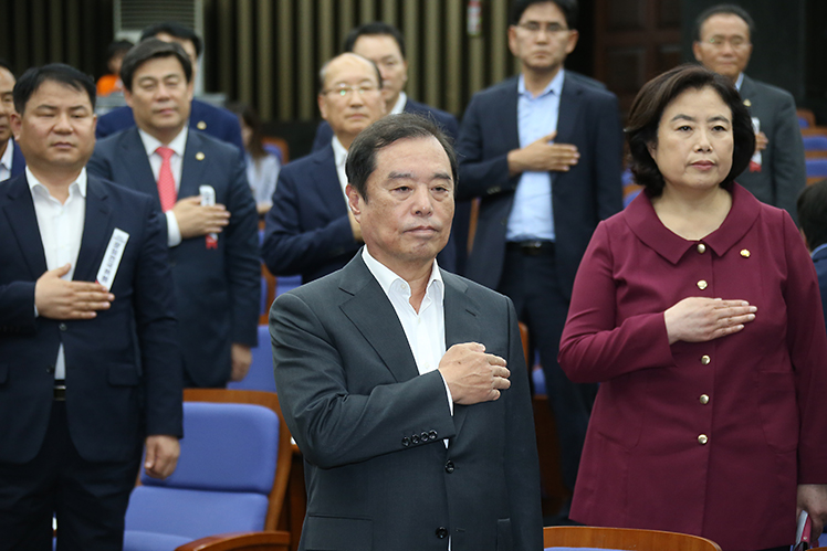 제목 노출 영역입니다 이미지