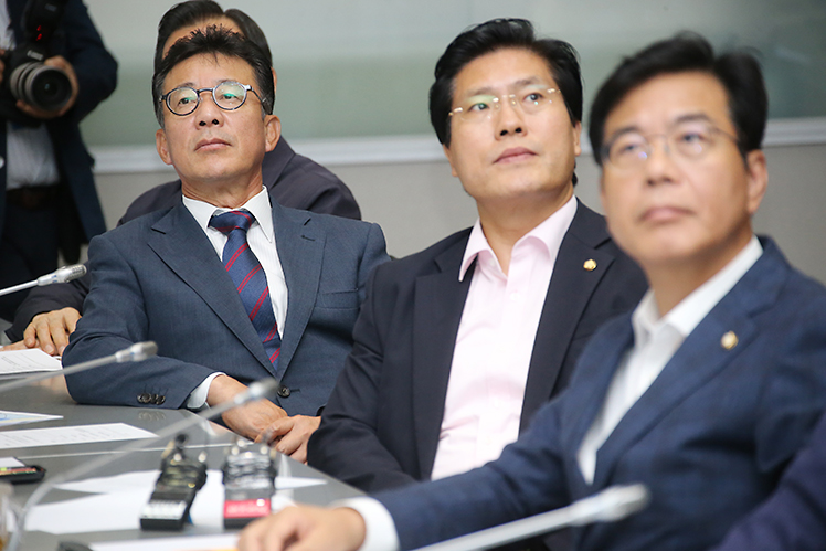 제목 노출 영역입니다 이미지