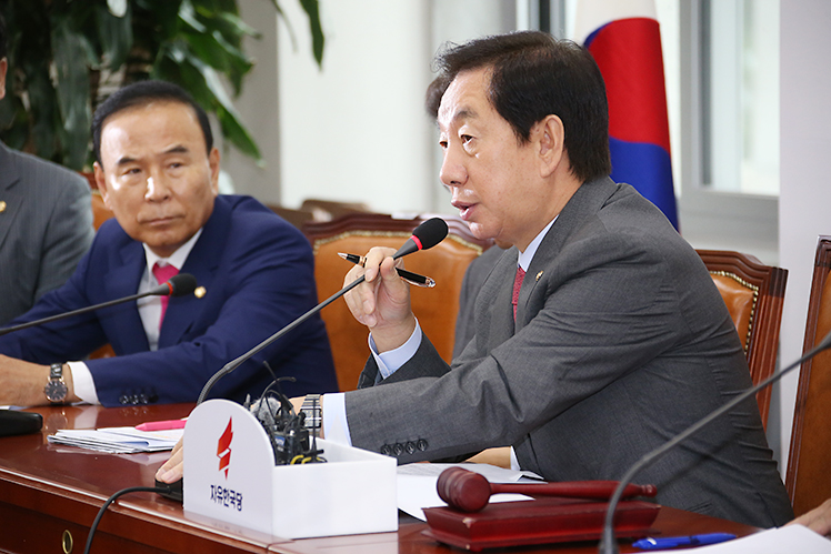 제목 노출 영역입니다 이미지