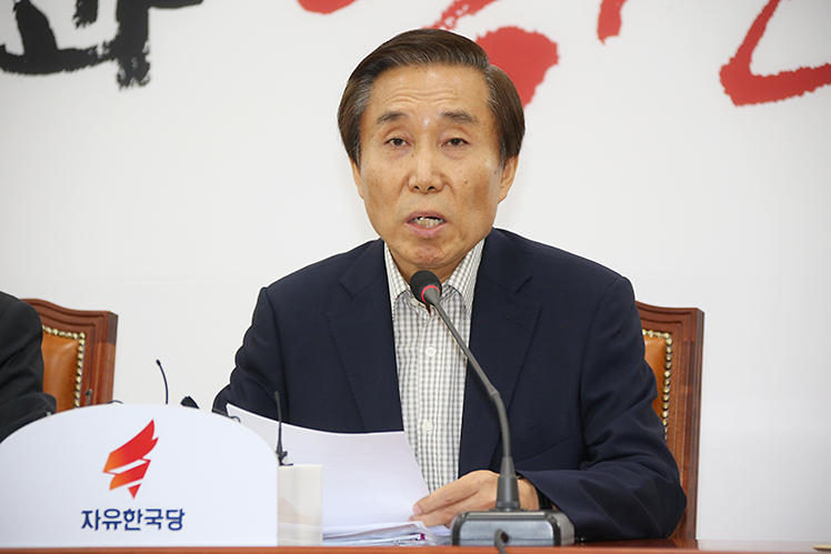 제목 노출 영역입니다 이미지