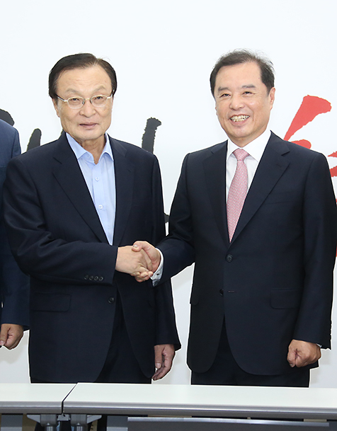 제목 노출 영역입니다 이미지