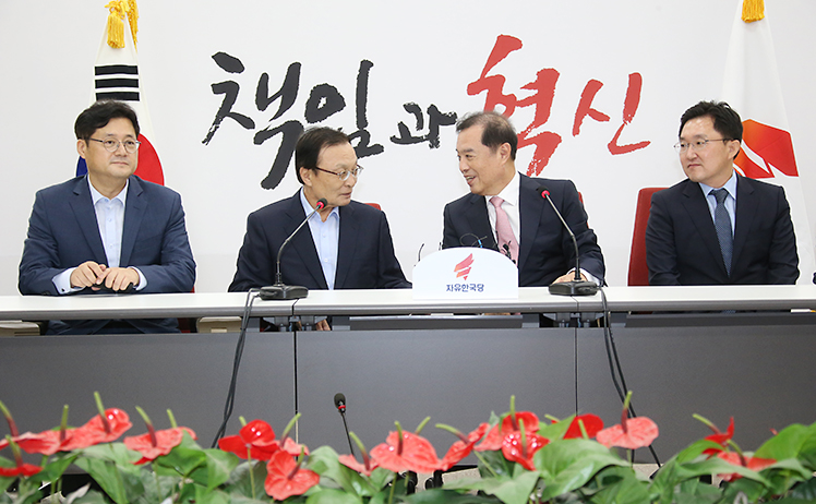 제목 노출 영역입니다 이미지