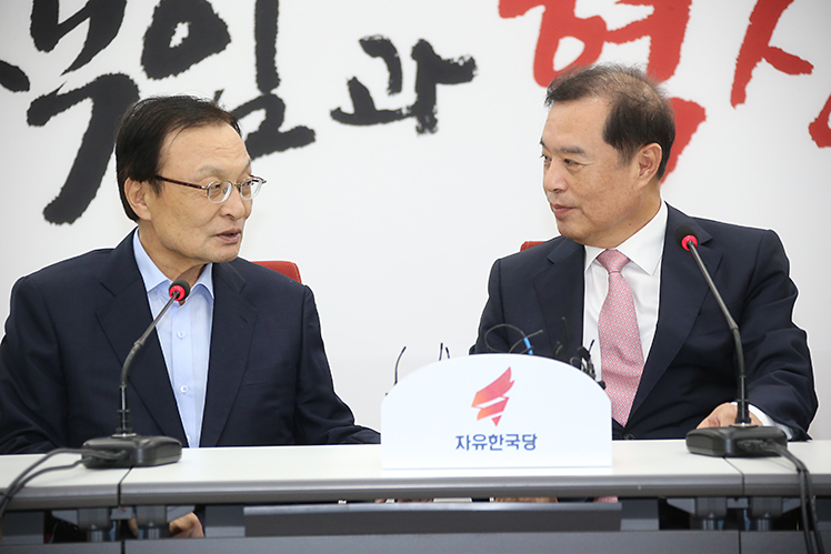 제목 노출 영역입니다 이미지