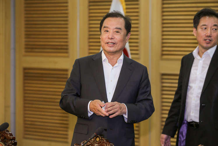 제목 노출 영역입니다 이미지