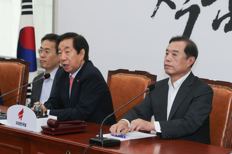 제목 노출 영역입니다 이미지