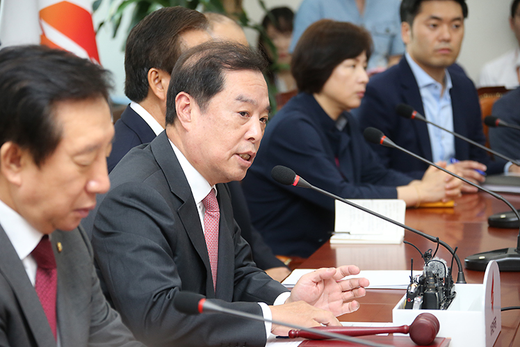 제목 노출 영역입니다 이미지