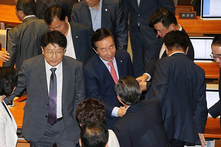 제목 노출 영역입니다 이미지