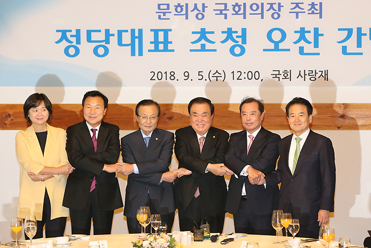 제목 노출 영역입니다 이미지