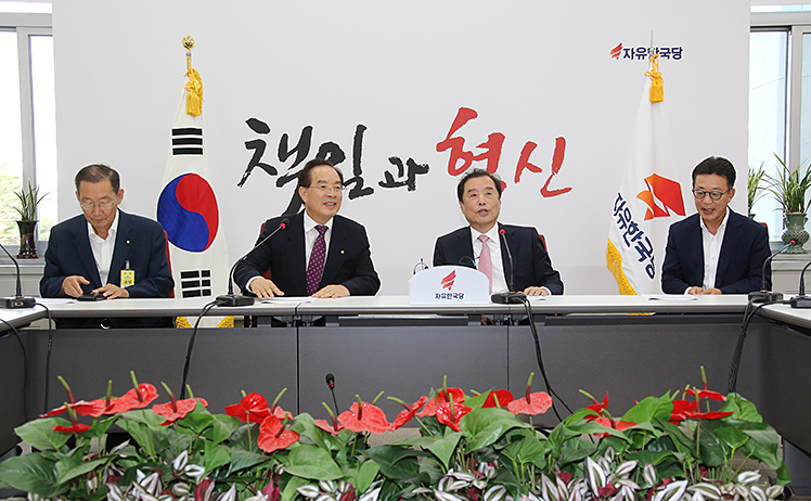 제목 노출 영역입니다 이미지