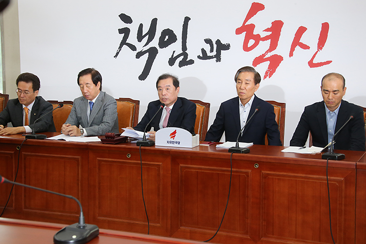 제목 노출 영역입니다 이미지