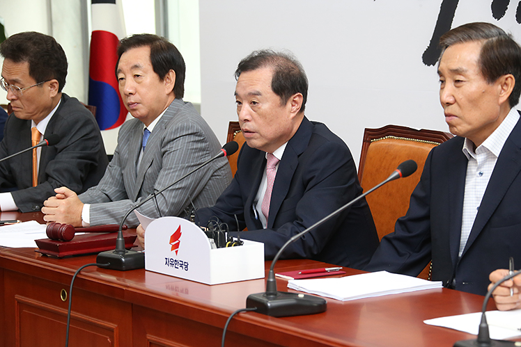 제목 노출 영역입니다 이미지