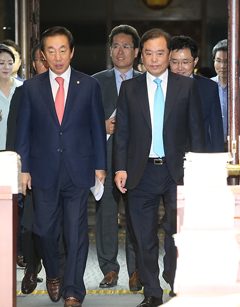 제목 노출 영역입니다 이미지