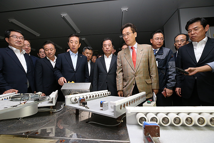 제목 노출 영역입니다 이미지