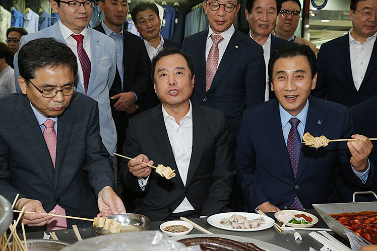 제목 노출 영역입니다 이미지