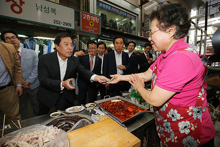 제목 노출 영역입니다 이미지