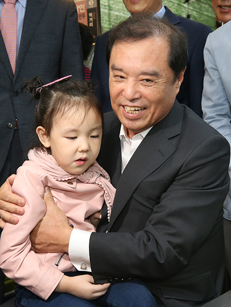 제목 노출 영역입니다 이미지