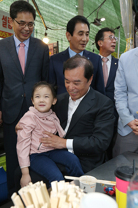 제목 노출 영역입니다 이미지