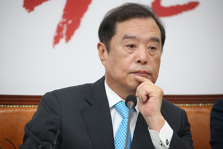 제목 노출 영역입니다 이미지