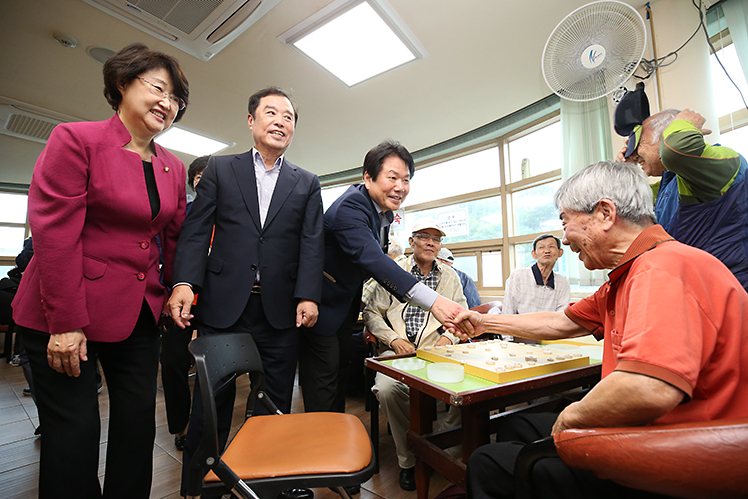 제목 노출 영역입니다 이미지