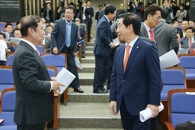 제목 노출 영역입니다 이미지