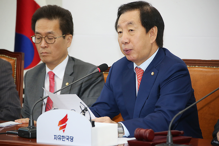 제목 노출 영역입니다 이미지