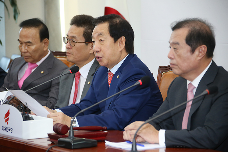 제목 노출 영역입니다 이미지