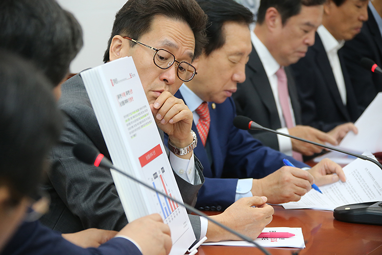 제목 노출 영역입니다 이미지