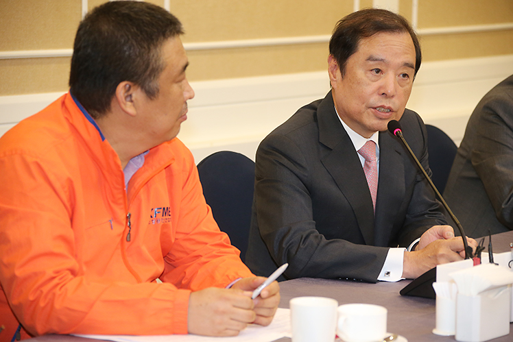 제목 노출 영역입니다 이미지