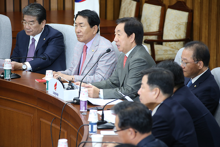 제목 노출 영역입니다 이미지