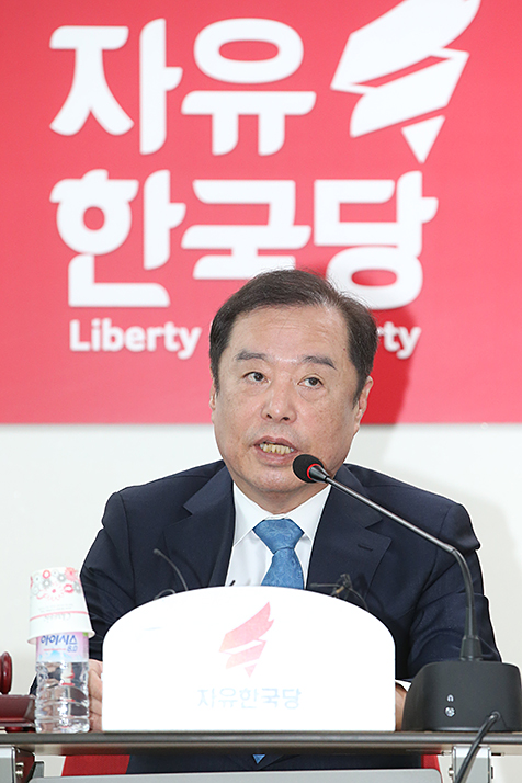 제목 노출 영역입니다 이미지