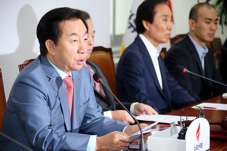 제목 노출 영역입니다 이미지