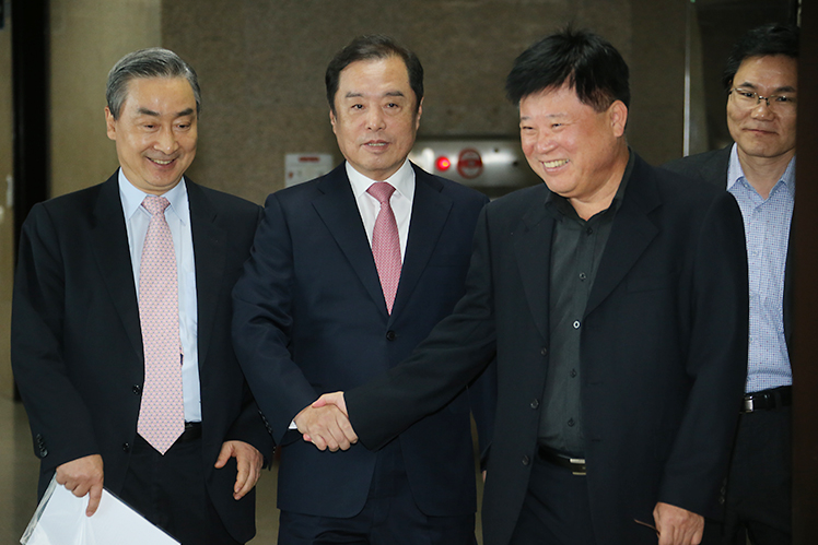 제목 노출 영역입니다 이미지