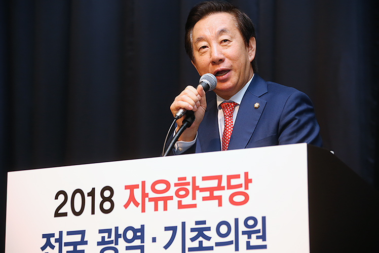 제목 노출 영역입니다 이미지