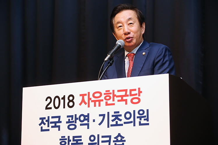 제목 노출 영역입니다 이미지