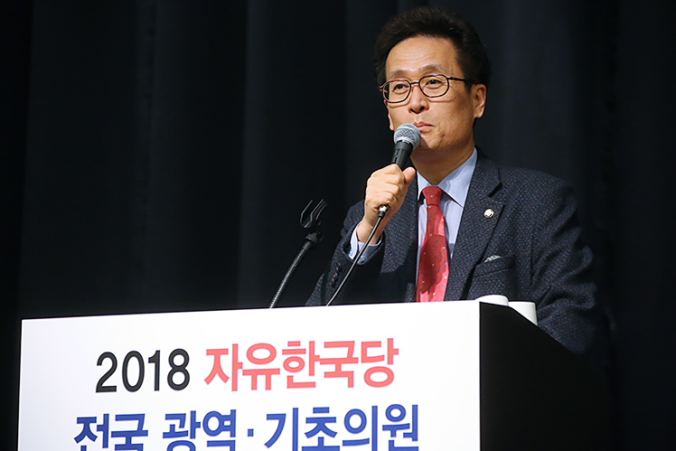 제목 노출 영역입니다 이미지